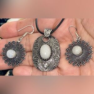 Rainbow Moonstone Pendant & Earrings Set